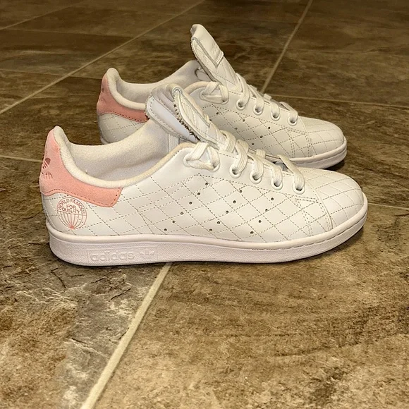adidas gazelle silver green womens adidas Galaxy 7 Women's Running Shoes Black Pink 6.5 US Womens